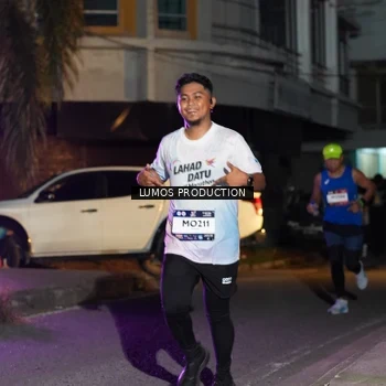 Runner Photo 7984667