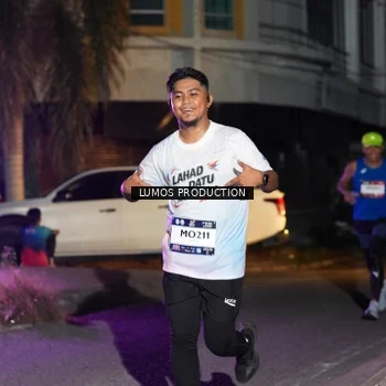 Runner Photo 7984670