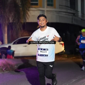 Runner Photo 7984672