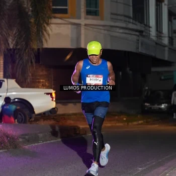 Runner Photo 7984687