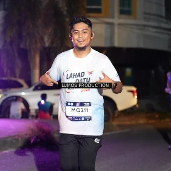 Runner Photo 7984689