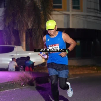 Runner Photo 7984704