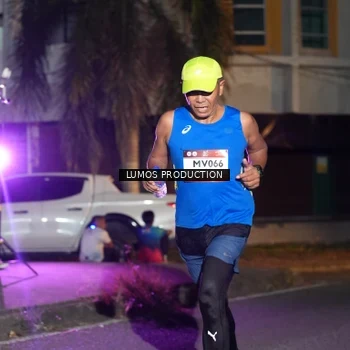 Runner Photo 7984706