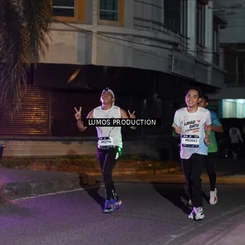 Runner Photo 7984726