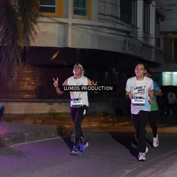 Runner Photo 7984727
