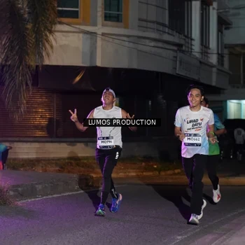 Runner Photo 7984731
