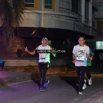 Runner Photo 7984735