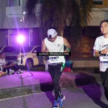 Runner Photo 7984747