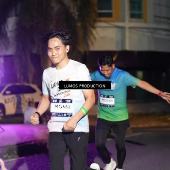 Runner Photo 7984749