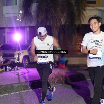 Runner Photo 7984751
