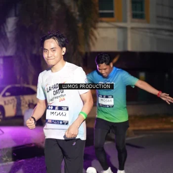 Runner Photo 7984752