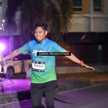 Runner Photo 7984759