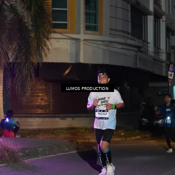 Runner Photo 7984772