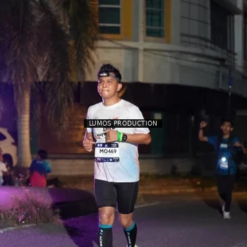 Runner Photo 7984799