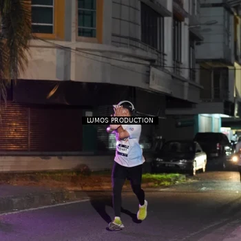 Runner Photo 7984891