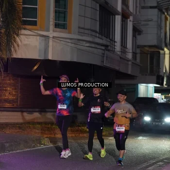 Runner Photo 7984990