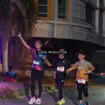 Runner Photo 7985014