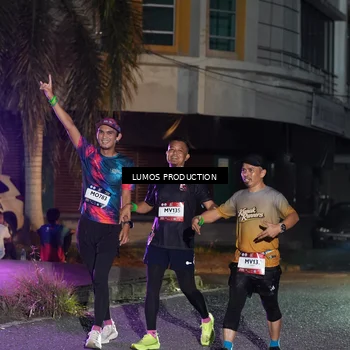 Runner Photo 7985017