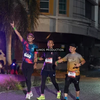 Runner Photo 7985019