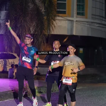 Runner Photo 7985047