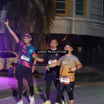 Runner Photo 7985051