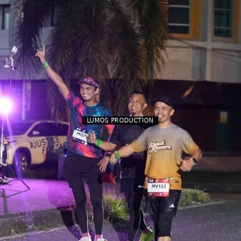 Runner Photo 7985054