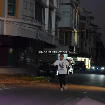 Runner Photo 7985065
