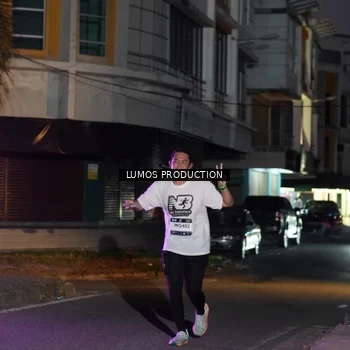 Runner Photo 7985098