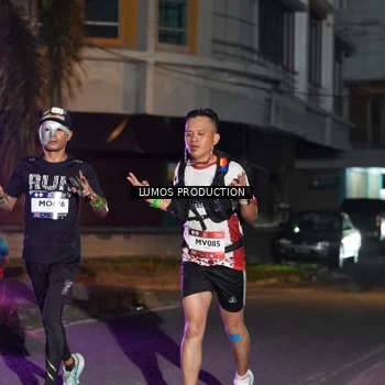 Runner Photo 7985160