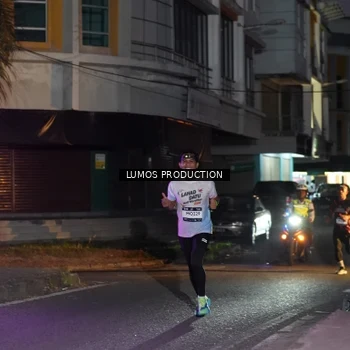 Runner Photo 7985181