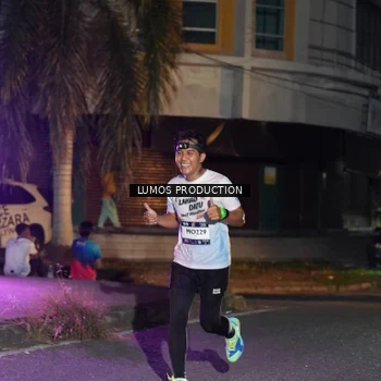 Runner Photo 7985195