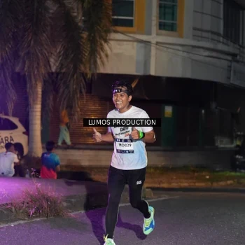 Runner Photo 7985197
