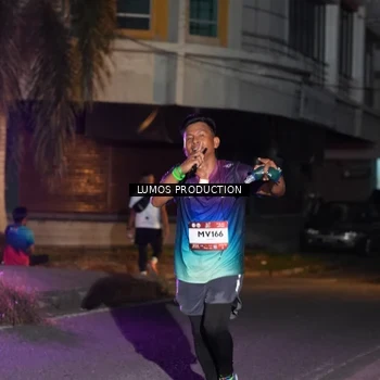 Runner Photo 7985266