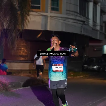 Runner Photo 7985268