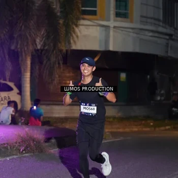 Runner Photo 7985306