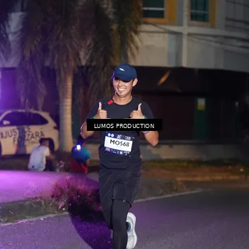 Runner Photo 7985312