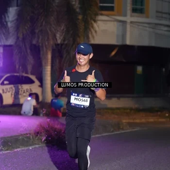 Runner Photo 7985314