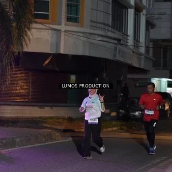 Runner Photo 7985327