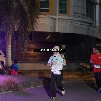 Runner Photo 7985353