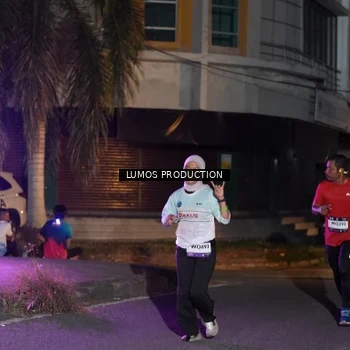 Runner Photo 7985355