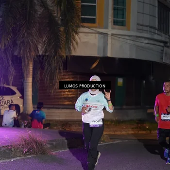 Runner Photo 7985360