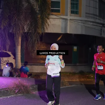 Runner Photo 7985362