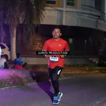 Runner Photo 7985381