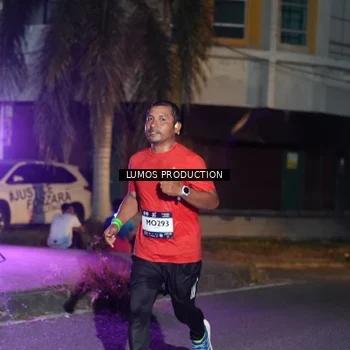 Runner Photo 7985395