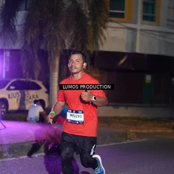 Runner Photo 7985397