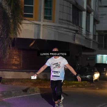 Runner Photo 7985402