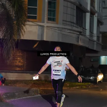Runner Photo 7985404