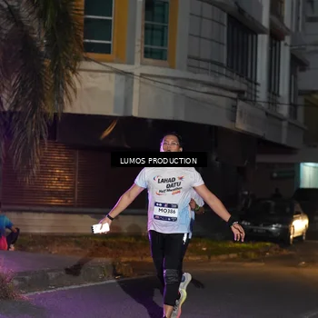 Runner Photo 7985405