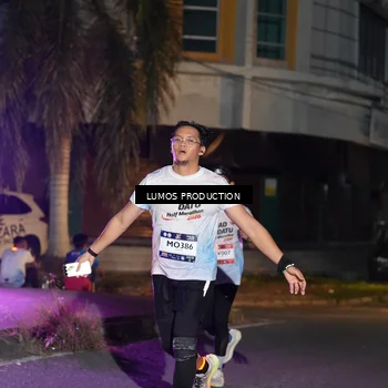 Runner Photo 7985430