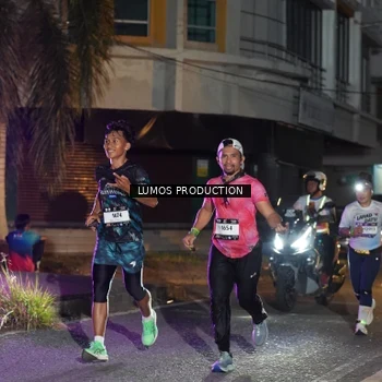 Runner Photo 7985468